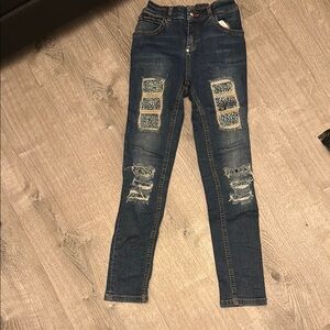 Stylish Blue Distressed Women's Jeans